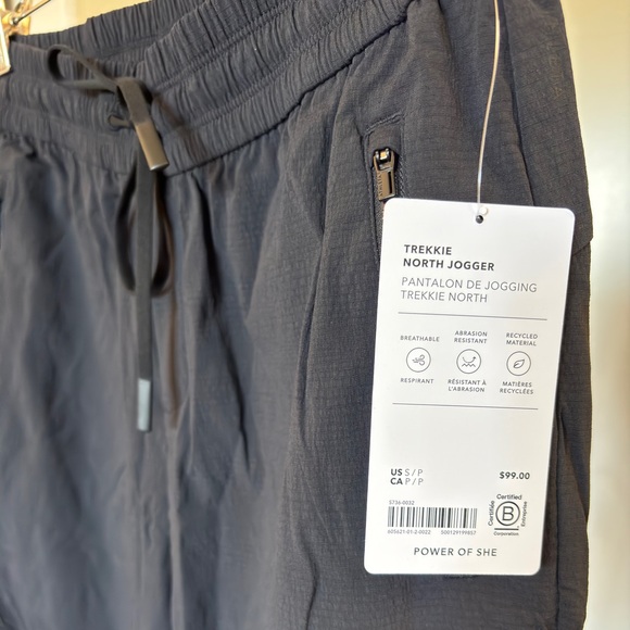 NWT Athleta Trekkie North Jogger Black Petite Small - Picture 3 of 5